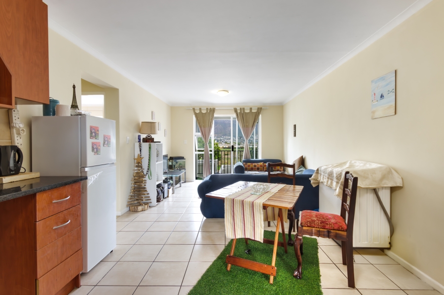 To Let 2 Bedroom Property for Rent in Gordons Bay Central Western Cape